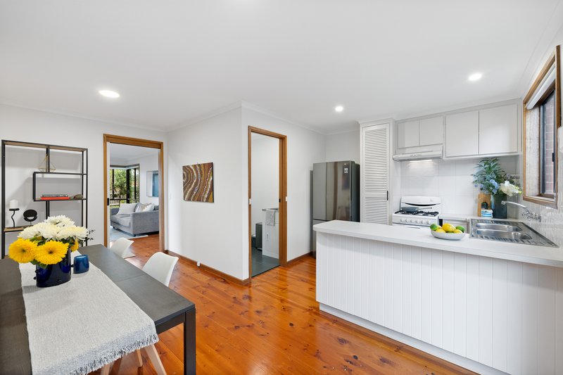 Photo - 2/62 Edward Street, Macleod VIC 3085 - Image 6