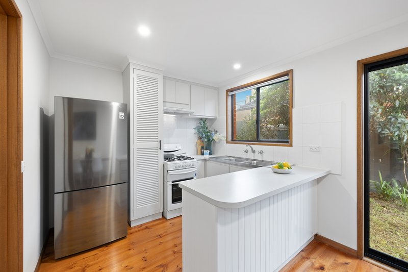 Photo - 2/62 Edward Street, Macleod VIC 3085 - Image 7