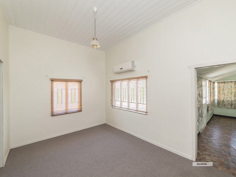 Photo - 262 George Street, Rockhampton City QLD 4700 - Image 4