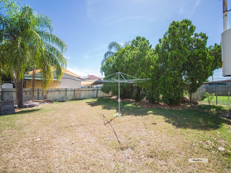 Photo - 262 George Street, Rockhampton City QLD 4700 - Image 12