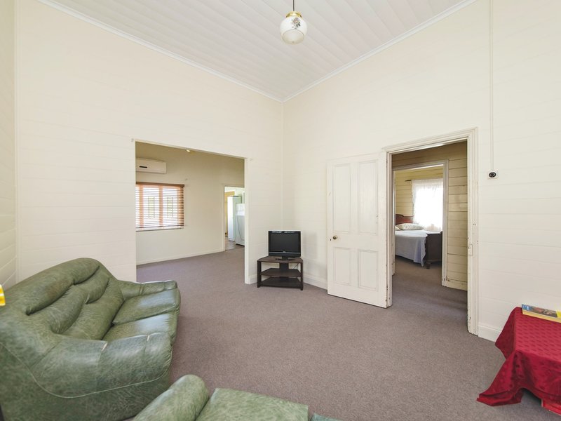 Photo - 262 George Street, Rockhampton City QLD 4700 - Image 5