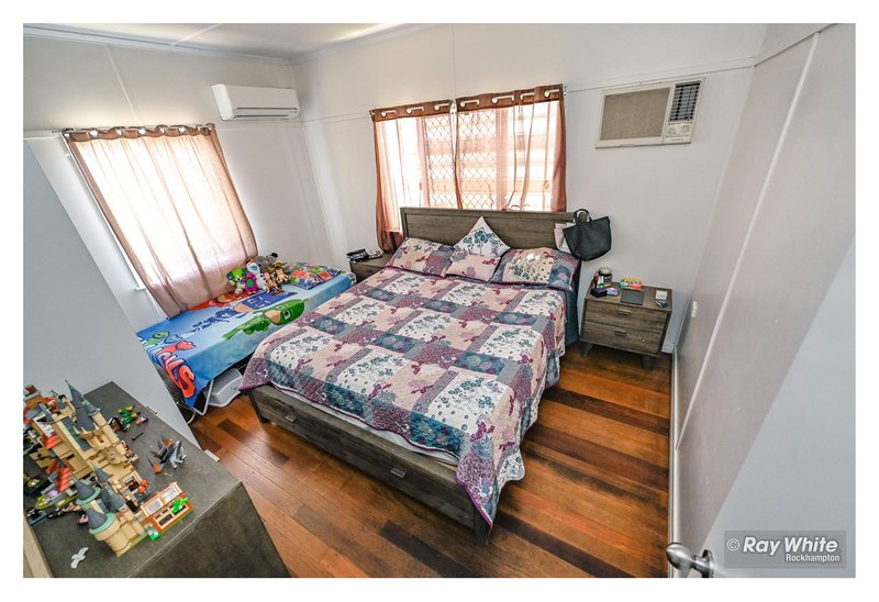 Photo - 262 Hook Street, Berserker QLD 4701 - Image 8