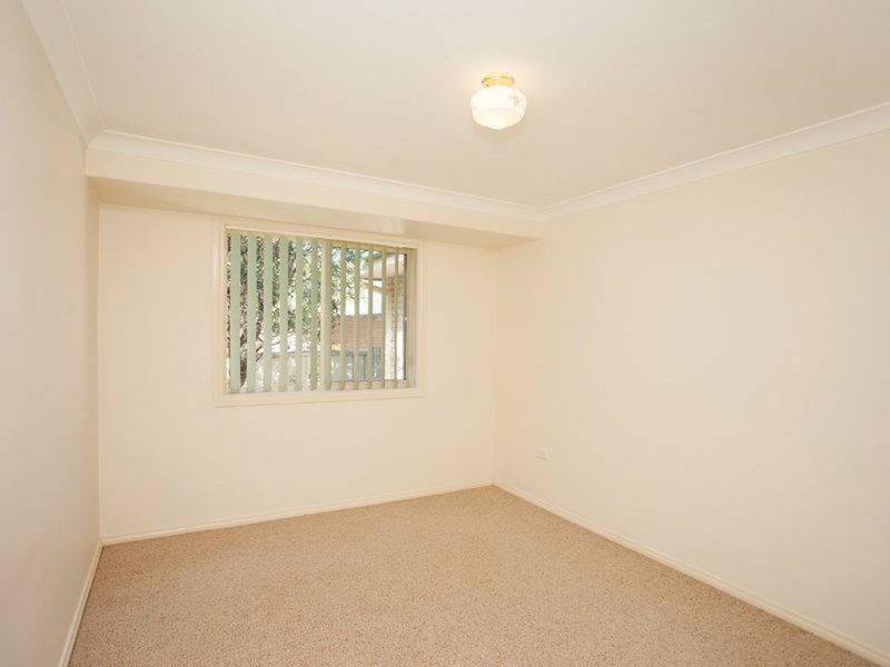 Photo - 2/62 Old Bar Road, Old Bar NSW 2430 - Image 11