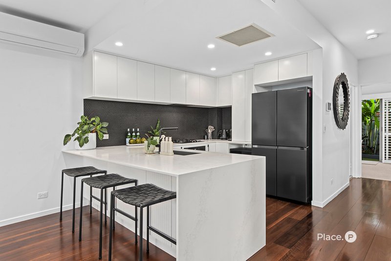 Photo - 262 Oxford Street, Balmoral QLD 4171 - Image 4