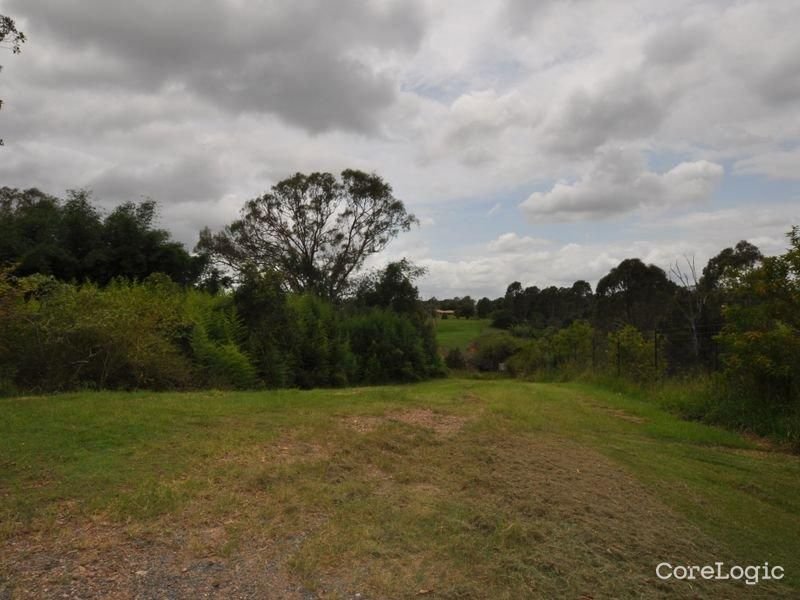 262 School Road, Logan Reserve QLD 4133