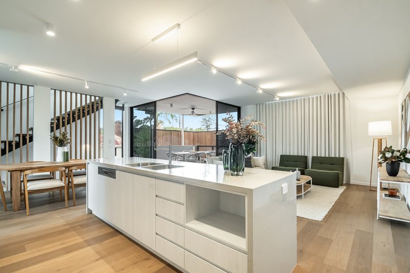 Photo - 2/62 Shirley Street, Byron Bay NSW 2481 - Image 4