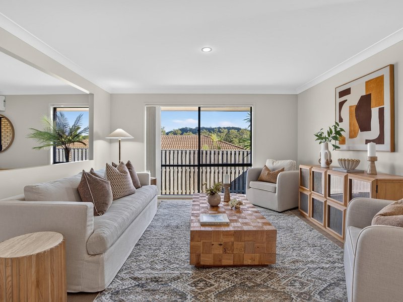 Photo - 262 Universal Street, Oxenford QLD 4210 - Image 1
