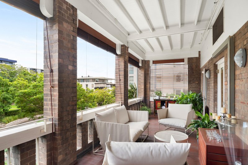 Photo - 26/20 Pyrmont Bridge Road, Camperdown NSW 2050 - Image 1