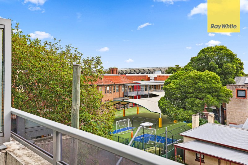 Photo - 26/21-23 Grose Street, Parramatta NSW 2150 - Image 4