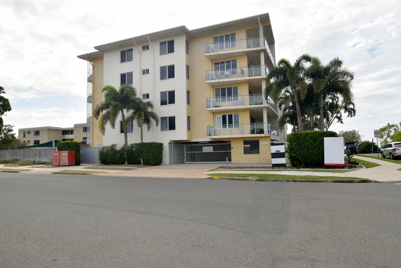 Photo - 26/22 Barney Street, Barney Point QLD 4680 - Image 1