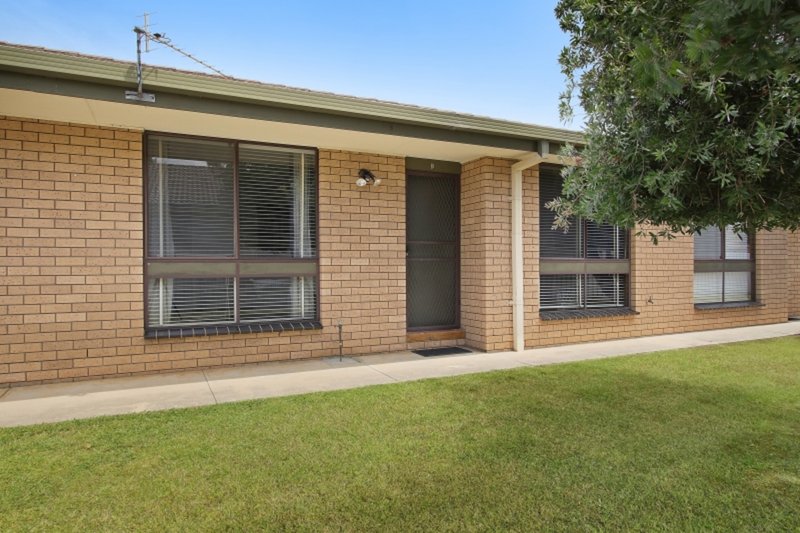 2/623 Prune Street, Lavington NSW 2641