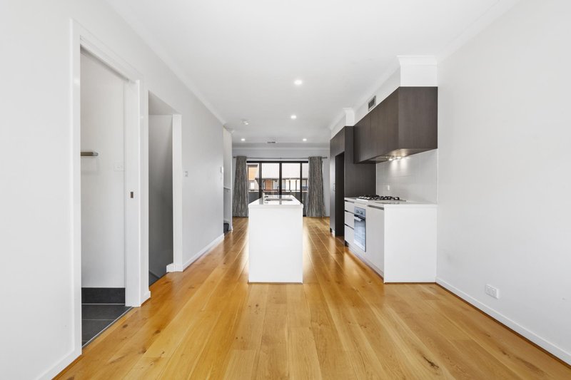 Photo - 26/23 Wanderlight Avenue, Lawson ACT 2617 - Image 11