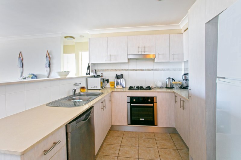 Photo - 26/28 Brookvale Avenue, Brookvale NSW 2100 - Image 4