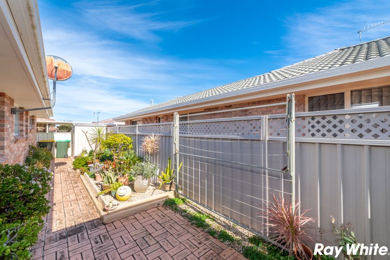 Photo - 2/63 Amanda Crescent, Forster NSW 2428 - Image 7