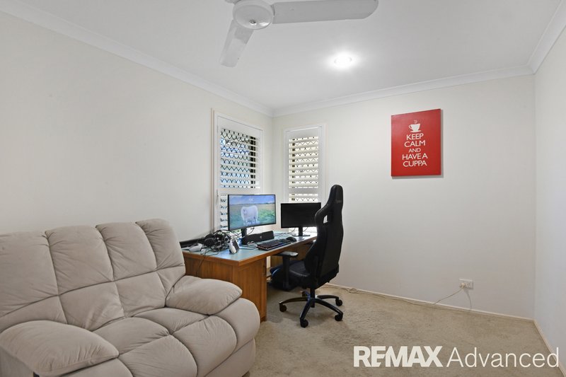 Photo - 263 Bestmann Road, Sandstone Point QLD 4511 - Image 11