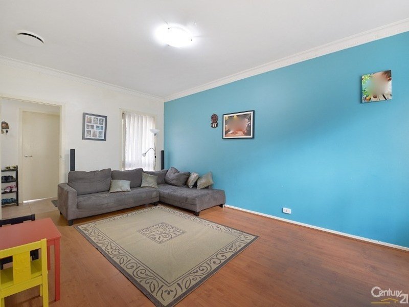 Photo - 2/63 Carinish Road, Clayton VIC 3168 - Image 4