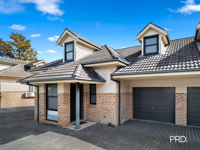 2/63 College Street, Cambridge Park NSW 2747