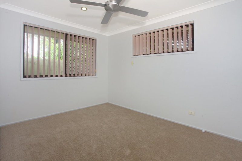 Photo - 2/63 Corunna Crescent, Ashmore QLD 4214 - Image 7