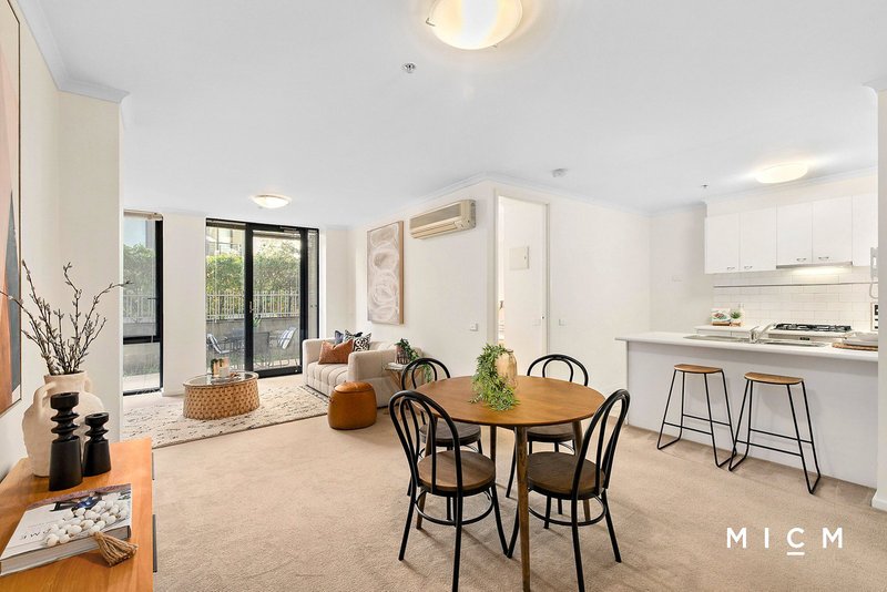 Photo - 2/63 Dorcas Street, South Melbourne VIC 3205 - Image 4