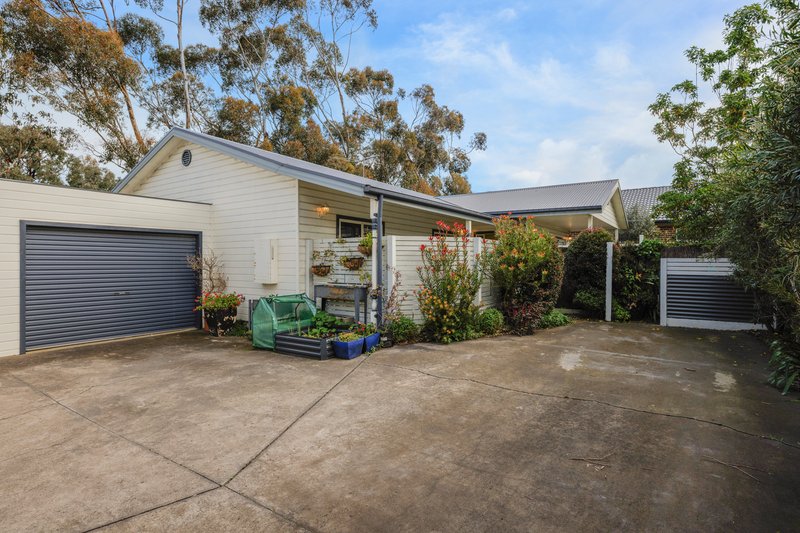 Photo - 2/63 Dunsmore Road, Cowes VIC 3922 - Image 3