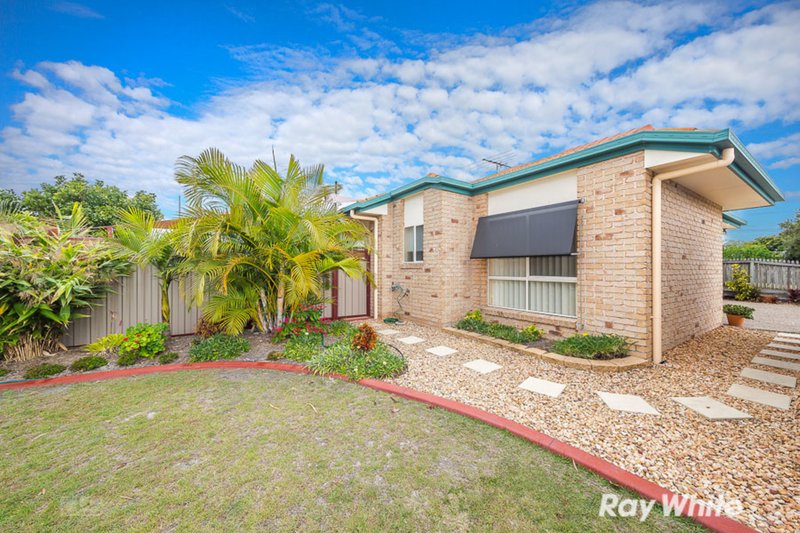 Photo - 2/63 Pacific Drive, Banksia Beach QLD 4507 - Image 2