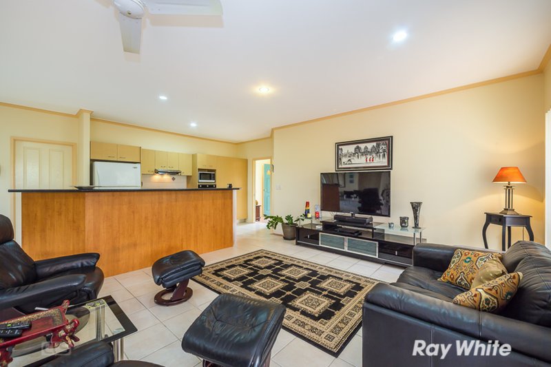 Photo - 2/63 Pacific Drive, Banksia Beach QLD 4507 - Image 8