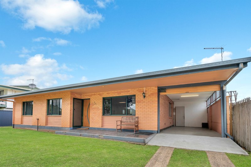 263 Pease Street, Edge Hill QLD 4870