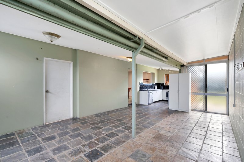 Photo - 263 Pease Street, Edge Hill QLD 4870 - Image 5