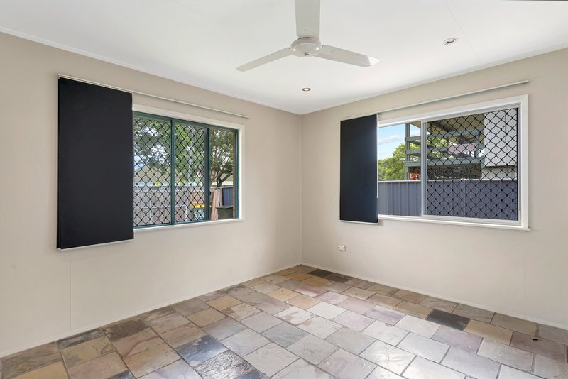 Photo - 263 Pease Street, Edge Hill QLD 4870 - Image 7