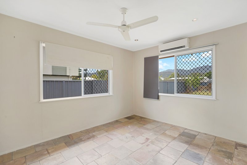 Photo - 263 Pease Street, Edge Hill QLD 4870 - Image 8