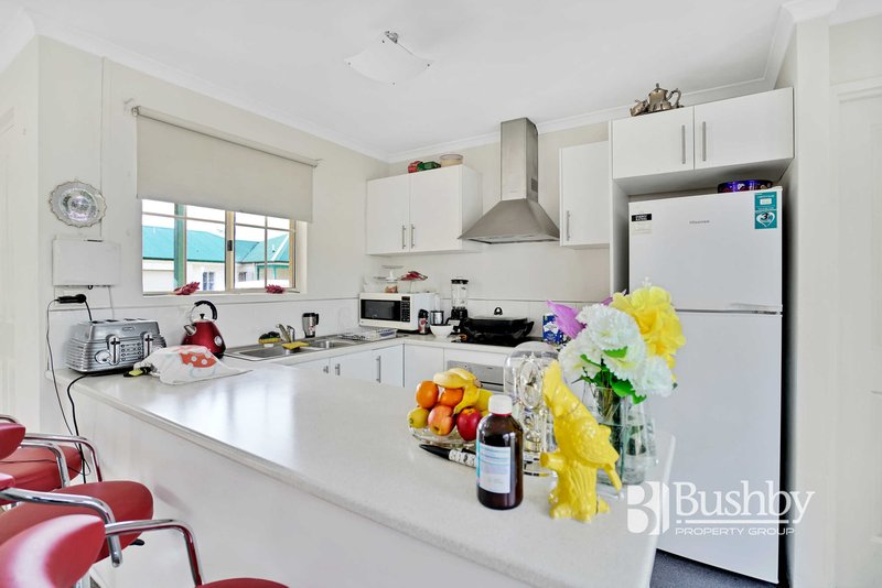 Photo - 2/63 Pitt Avenue, Riverside TAS 7250 - Image 9