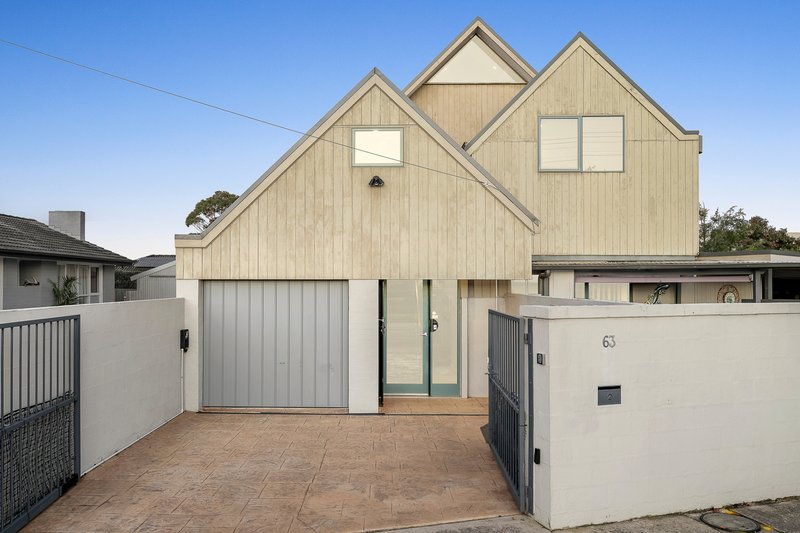 Photo - 2/63 Salmon Street, Hastings VIC 3915 - Image 1