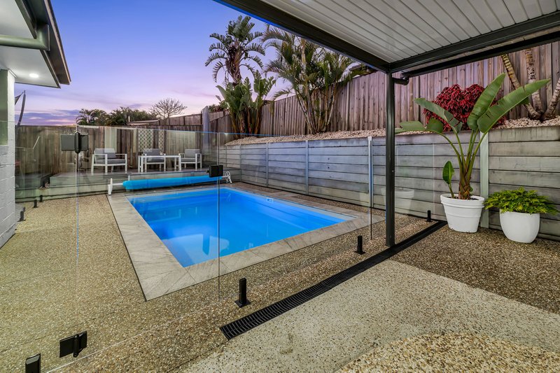 Photo - 263 Universal Street, Oxenford QLD 4210 - Image 3