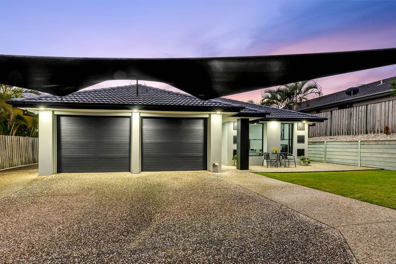 Photo - 263 Universal Street, Oxenford QLD 4210 - Image 15