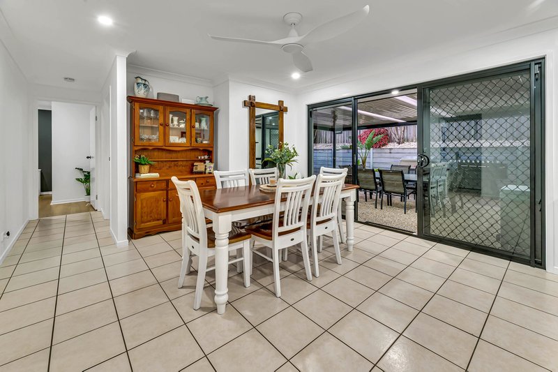 Photo - 263 Universal Street, Oxenford QLD 4210 - Image 26