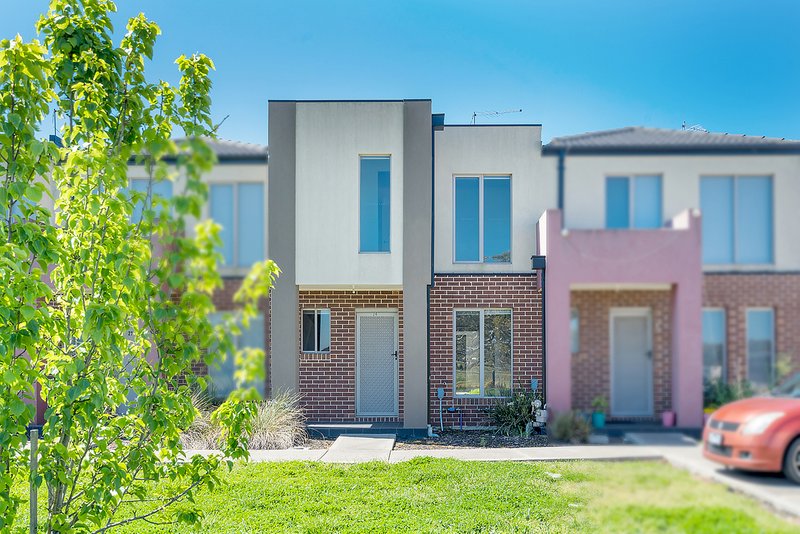 Photo - 26/335 Grand Boulevard, Craigieburn VIC 3064 - Image 1