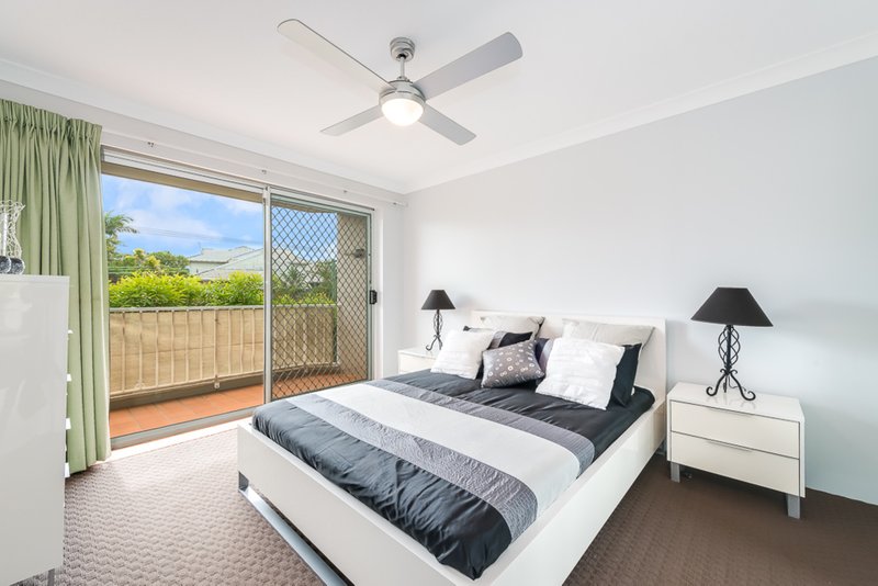 Photo - 26/37 Bayview Street, Runaway Bay QLD 4216 - Image 9