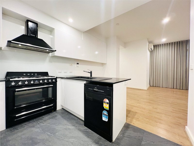 Photo - 26/394-396 La Trobe Street, Melbourne VIC 3000 - Image 3