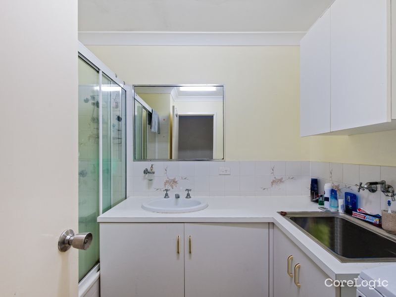 Photo - 2/64-74 Ferry Road, Thorneside QLD 4158 - Image 4