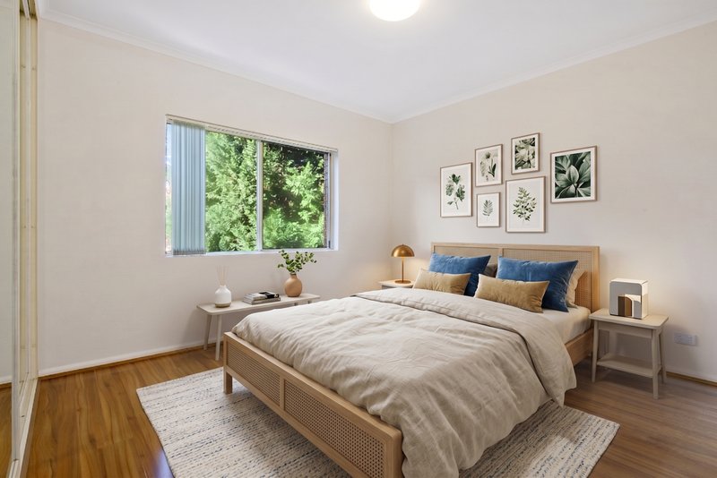 Photo - 2/64 Albert Street, Hornsby NSW 2077 - Image 2