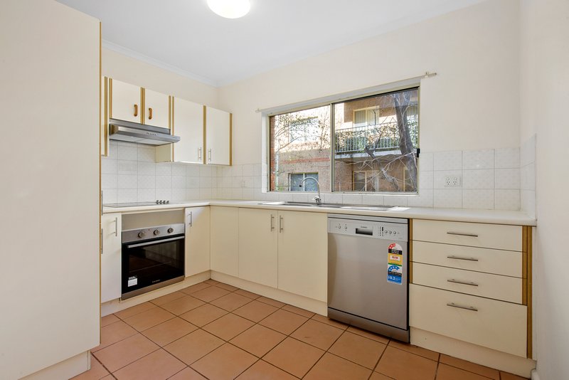Photo - 2/64 Albert Street, Hornsby NSW 2077 - Image 3