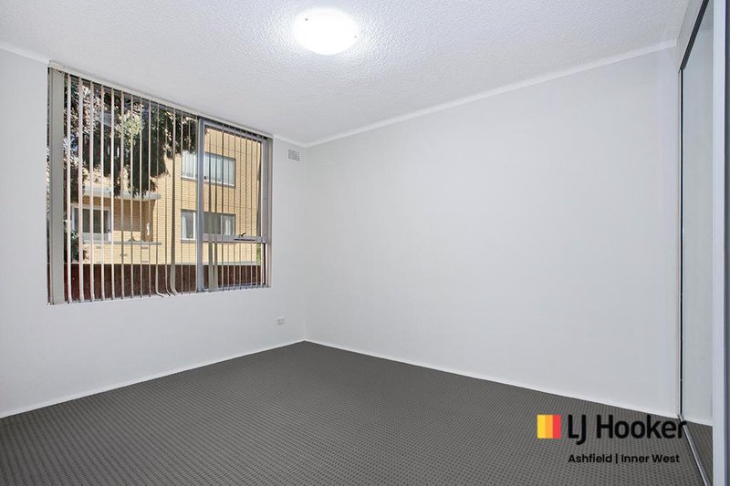 Photo - 2/64 Alt Street, Ashfield NSW 2131 - Image 3