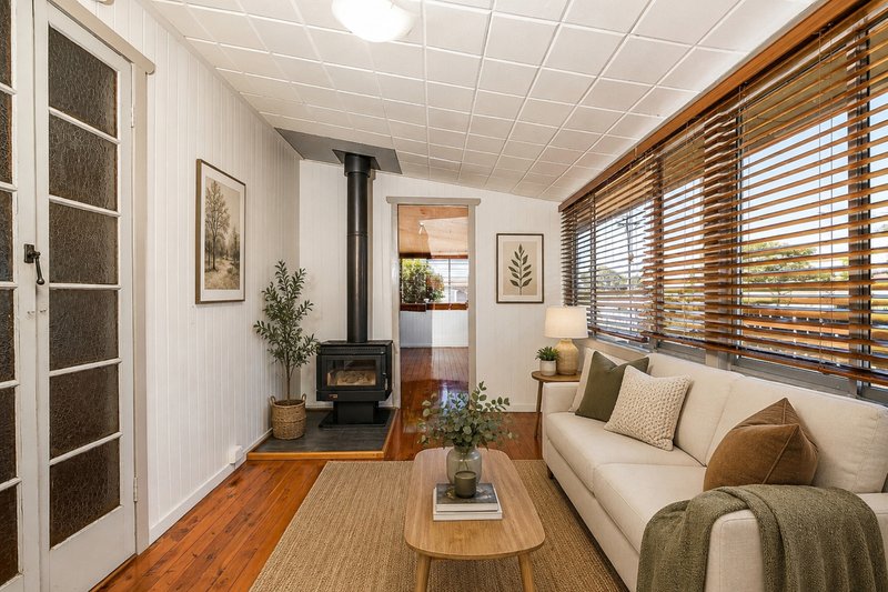 Photo - 264 Bridge Street, Newtown QLD 4350 - Image 2
