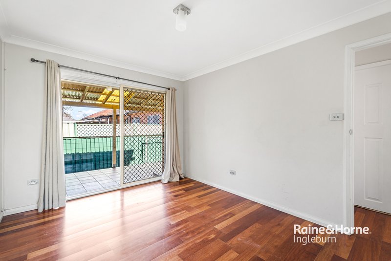 Photo - 2/64 Edgar Street, Macquarie Fields NSW 2564 - Image 6