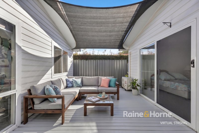 Photo - 2/64 Gallipoli Avenue, Blackwall NSW 2256 - Image 5