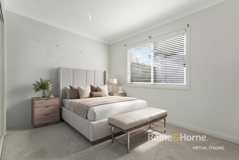 Photo - 2/64 Gallipoli Avenue, Blackwall NSW 2256 - Image 8