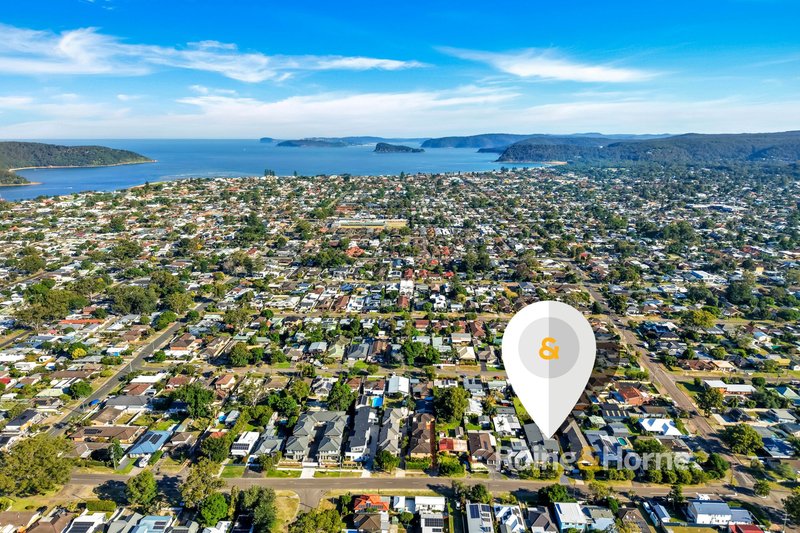 Photo - 2/64 Gallipoli Avenue, Blackwall NSW 2256 - Image 12