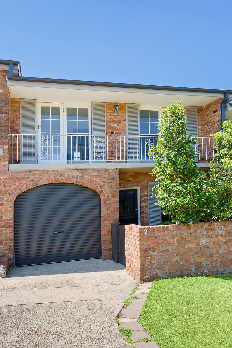 Photo - 2/64 Harbord Road, Freshwater NSW 2096 - Image 6