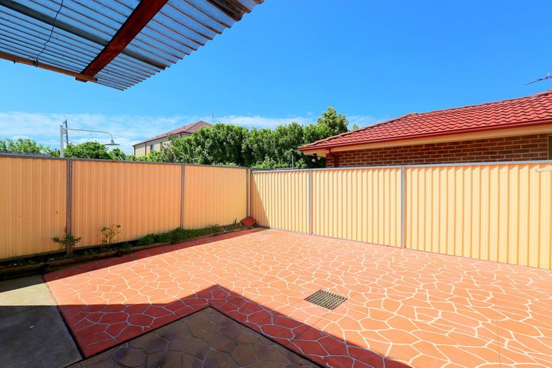 Photo - 2/64 Market Street, Condell Park NSW 2200 - Image 14