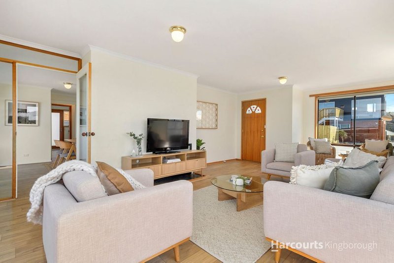 Photo - 2/64 Van Morey Road, Margate TAS 7054 - Image 4